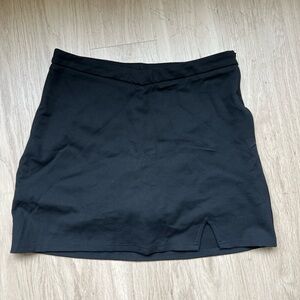 Princess Polly Ravyn Black Skort // US Size 10